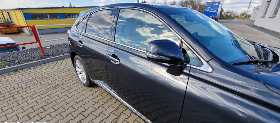 Lexus RX cena 64000 przebieg: 225000, rok produkcji 2010 z Pyskowice małe 92